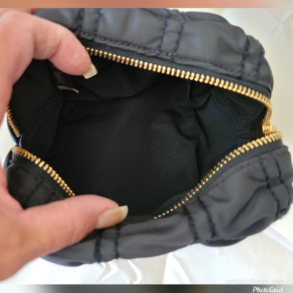 Coach Small Boxy Cosmetic Case with Ruching - Picture 5 of 7